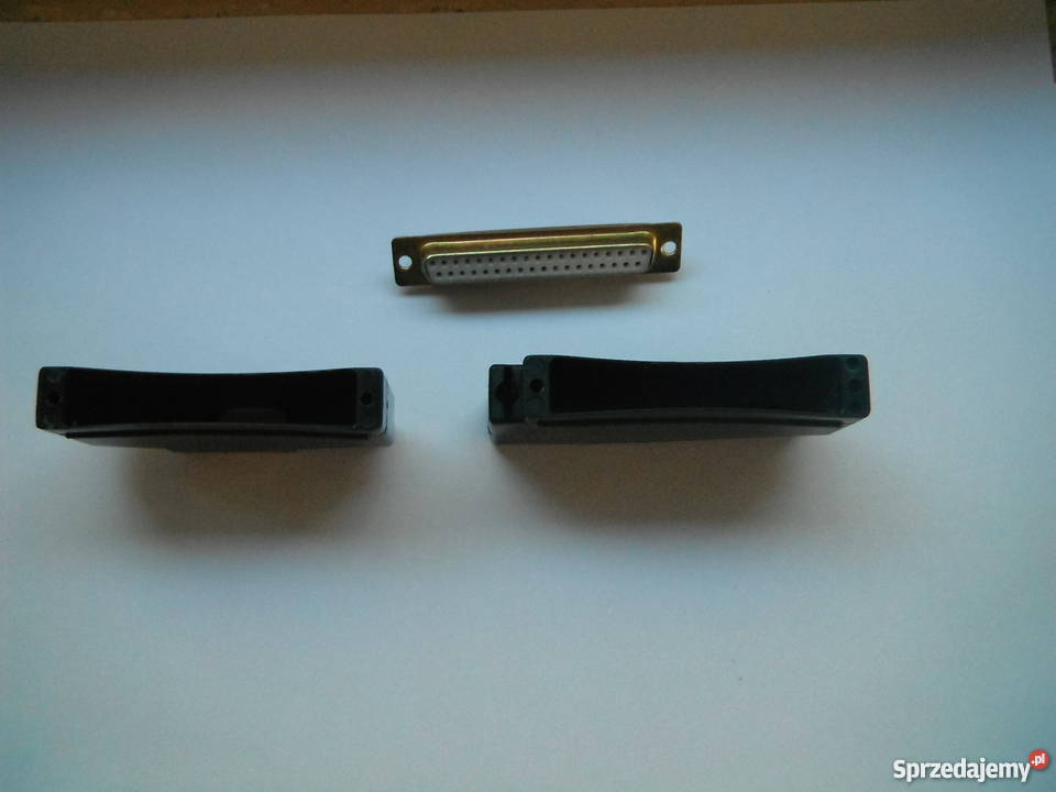 Obudowa osłona do złącz DB 37 na kabel kątowa i Chlewiska