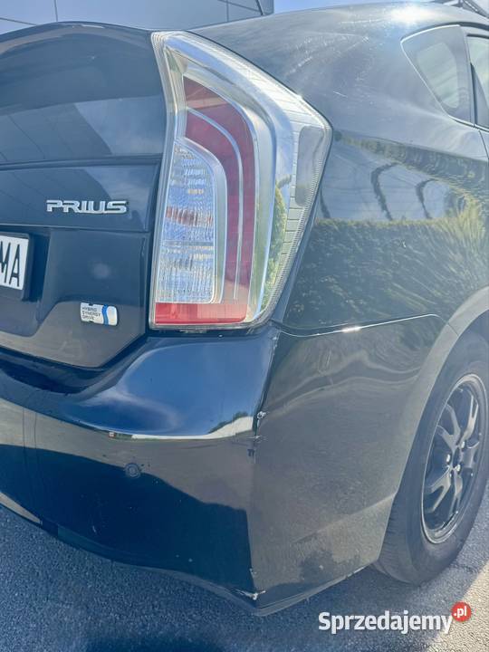 Toyota Prius Hybrid 18 JBL HUD Kamera 2 kluczyki Rok produkcji 2012 pomorskie Gdańsk sprzedam