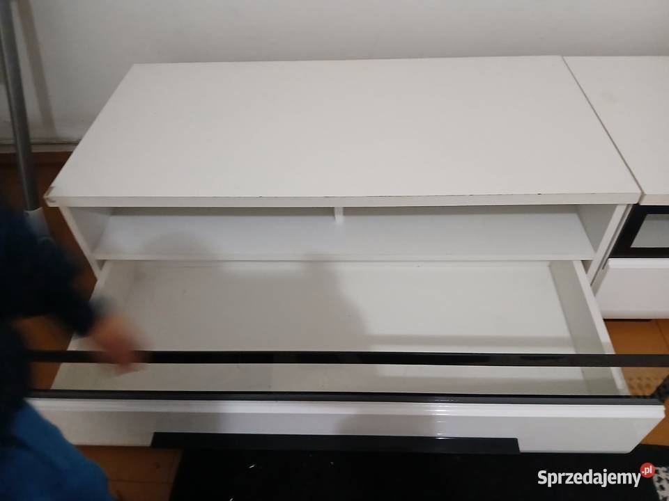 3 szafki rtv brw 100 Szafki