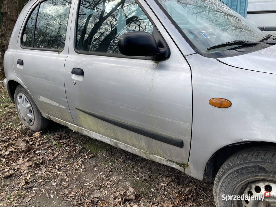 Nissan Micra uszkodzony Cichostów-Kolonia