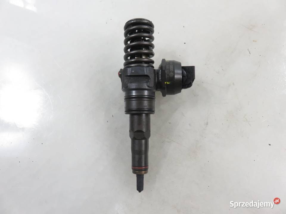 POMPOWTRYSKIWACZ VW GOLF PLUS 19 TDI 038130073AG