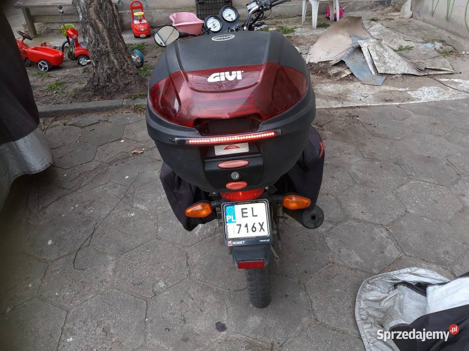mam na sprzedaż motorower benzer benzyna Łódź