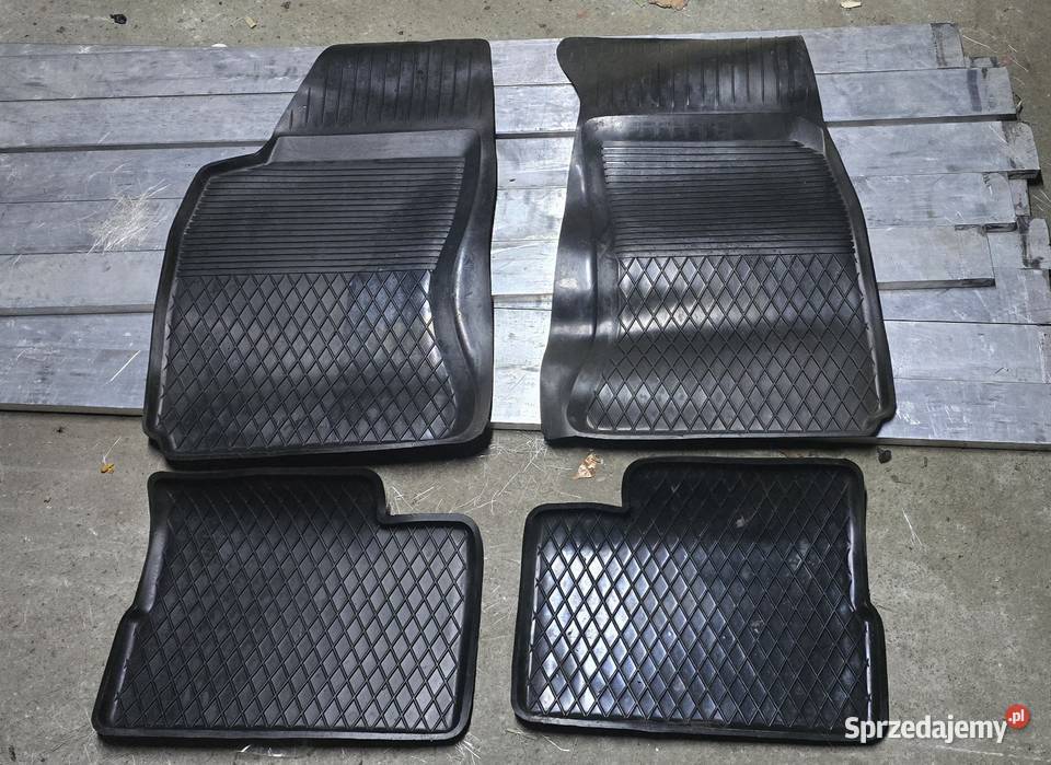 Audi A8 D2 9402 dywaniki gumowe nowe Chełmno sprzedam