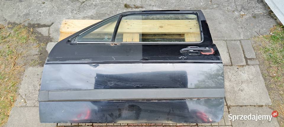 VW Golf 2 drzwi przednie lewe z dzieloną szybą