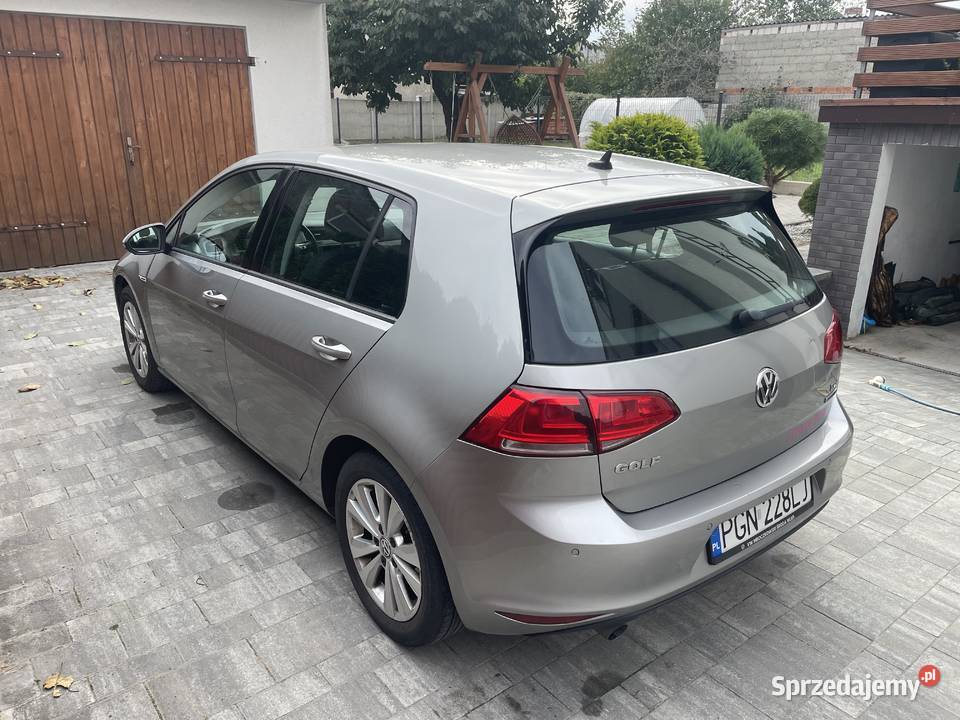Volkswagen Golf 16 TDI BlueMotion 2015 uszkodzony