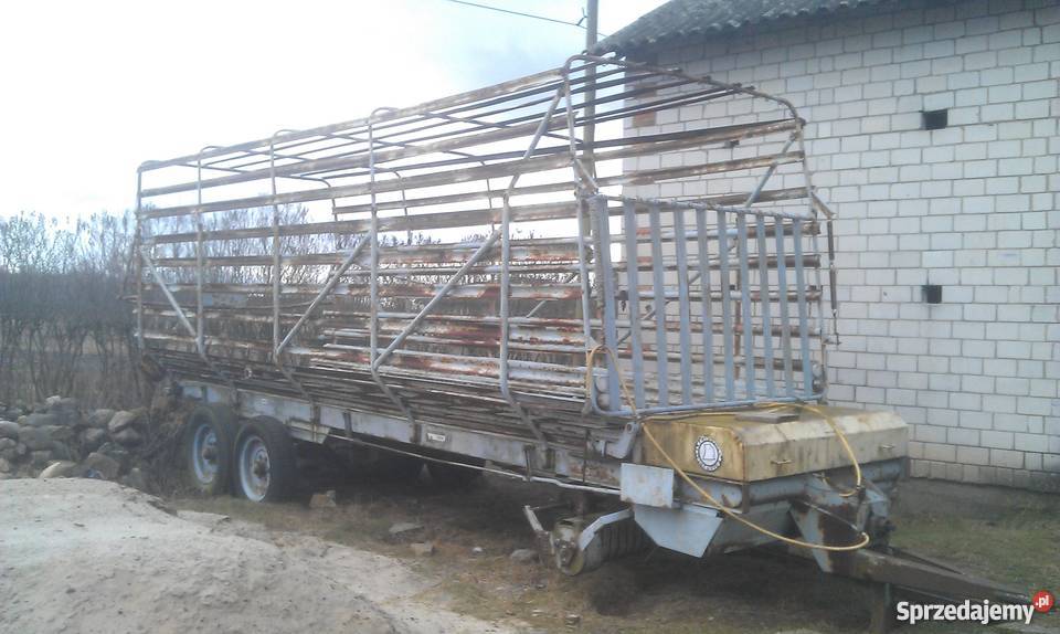 Przyczepa samozbierajaca platforma Patok