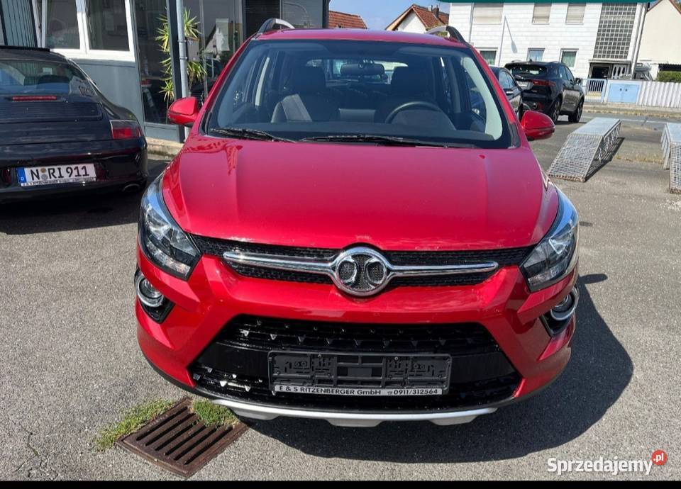 BAIC X25 15 BENZYNA MITSUBISHI 2018 86 900 SUV sprzedam