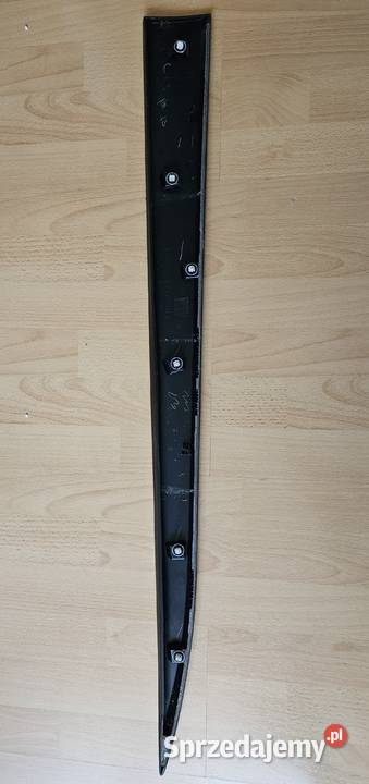 Toyota Aygo X listwa drzwi przód kierowcy Pozostałe Chrzanów sprzedam