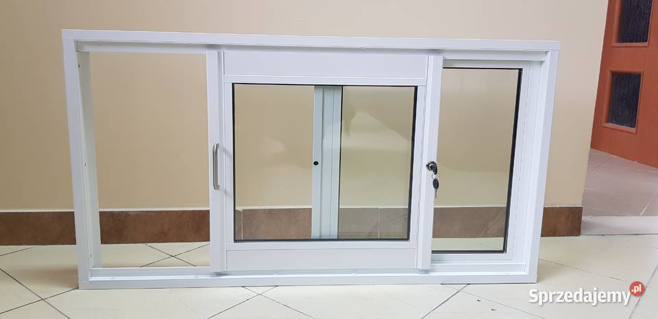 okno przesuwane w bok do baru kontenera lokalu Drzwi i okna Białystok