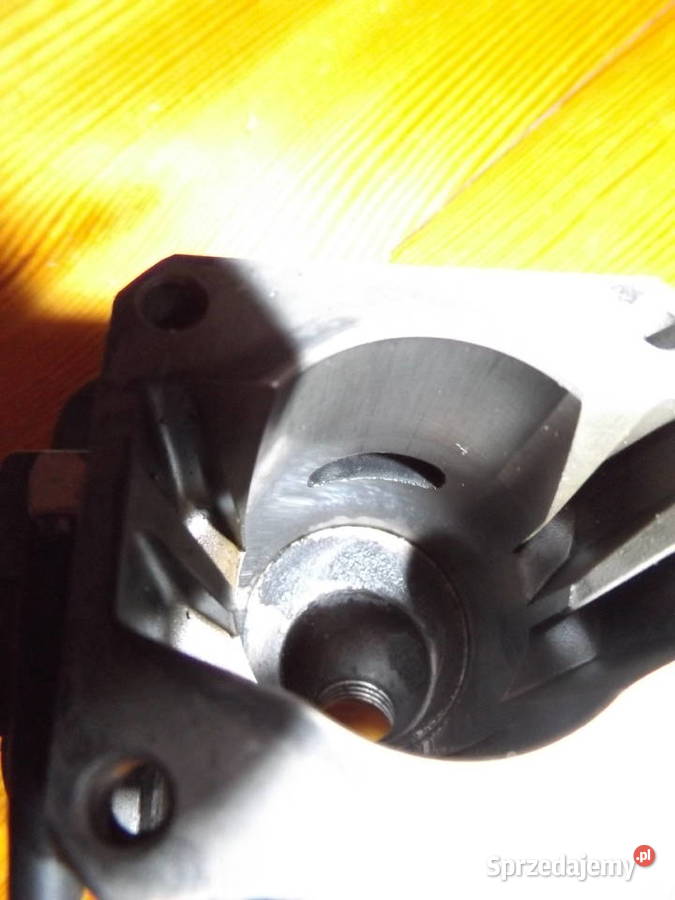 Piła spalinowa Dolmar 330 Makita DCS 330 tłok mazowieckie