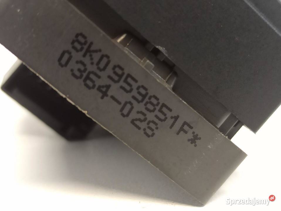 AUDI A4 B8 PANEL PRZEŁĄCZNIK SZYB 8K0959851F