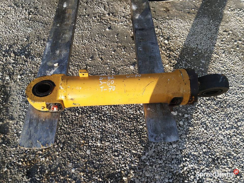 Siłownik Liebherr A R 906 914 916 900 904 D82