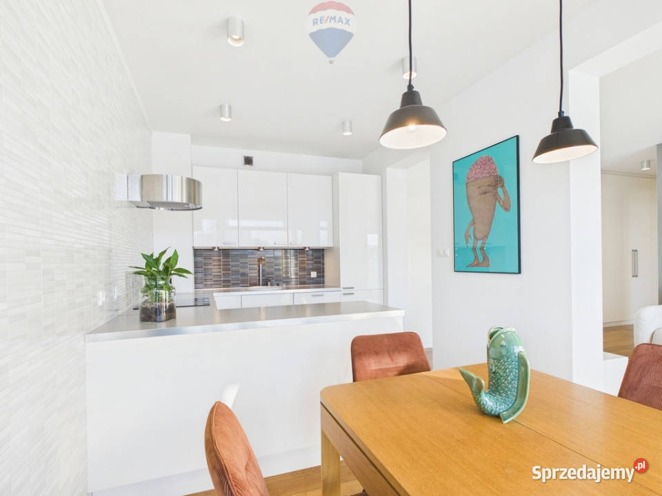 3 pokoje Kolejowa metro 64m2 garaż Warszawa