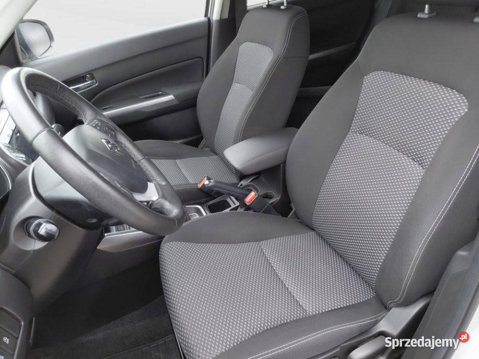 SUZUKI Vitara 2019r Salon Kamera Cofania Warszawa