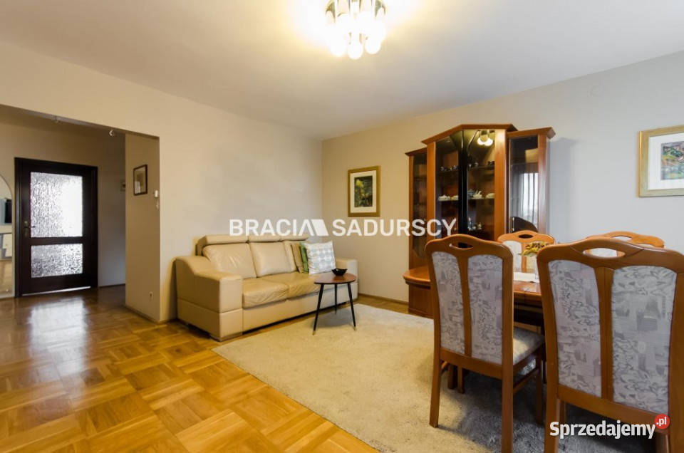 Mieszkanie Kraków Praska 1387m2 5 pokojowe