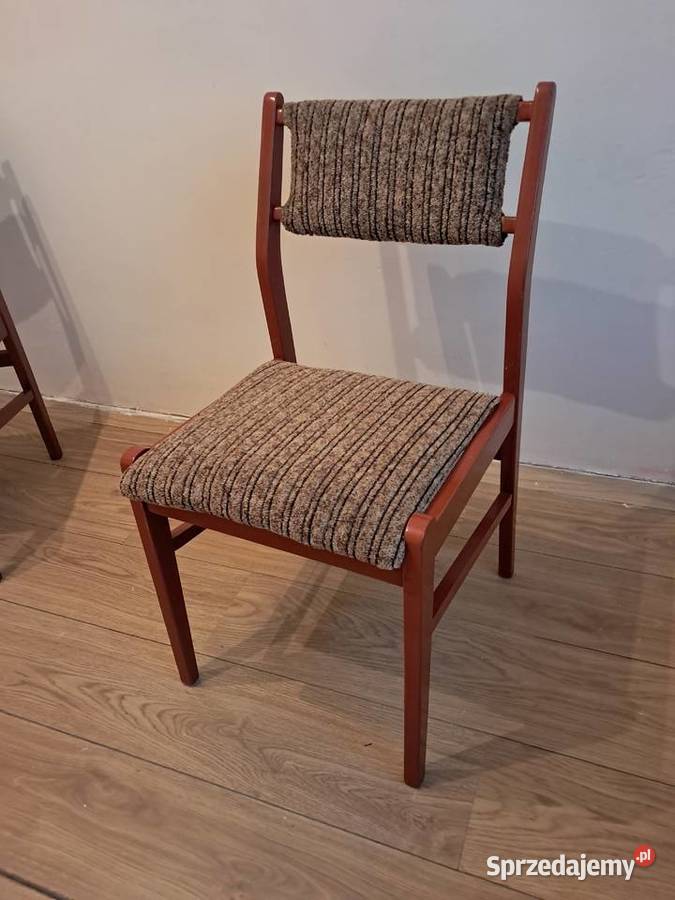 Krzesła drewniane z beżowym obiciem 2 Vintage do Kraków