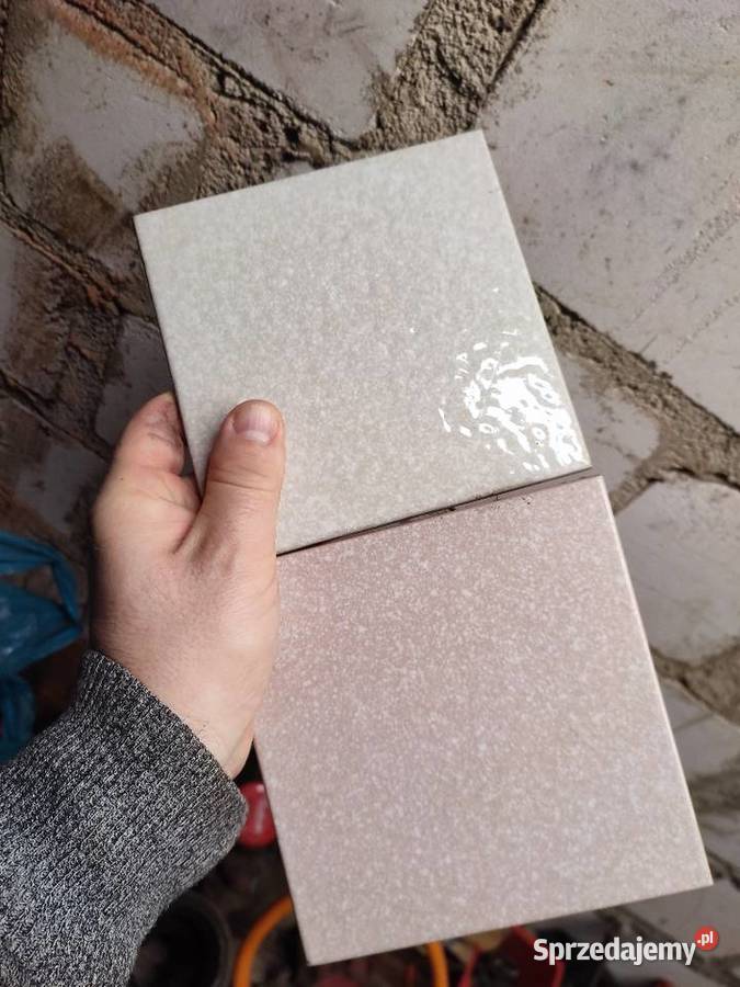 Płytki z czasów PRLu