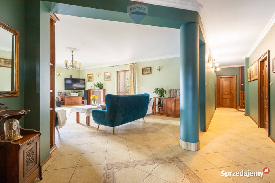 sprzedaży domu wolnostojącego 430m2 Henryszew wolnostojący