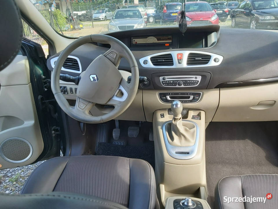 Renault Scenic 15DCI zadbane wnętrze III Rok produkcji 2009 Scenic