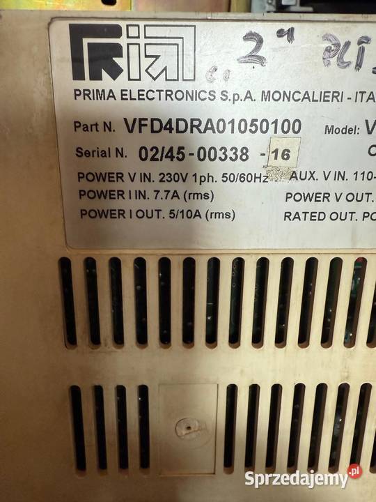 VFD4DRA01050100 DRIVE MODEL VFD300R05 WITH BRAKE dolnośląskie Trzebnica