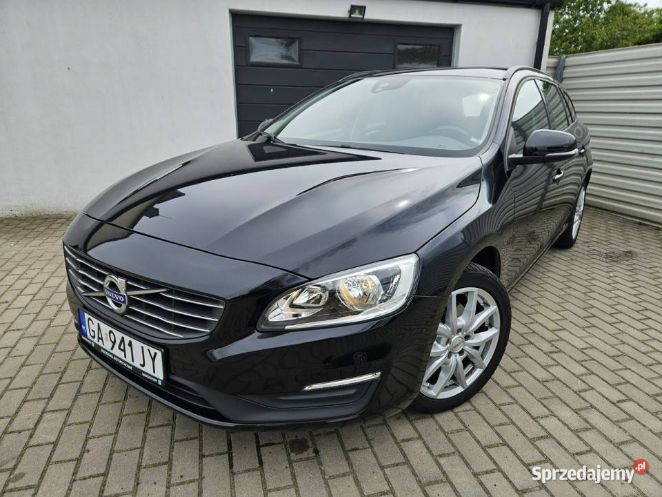 Volvo V60 D2 16 115 manual BEZWYPADEK zadbany Gdynia