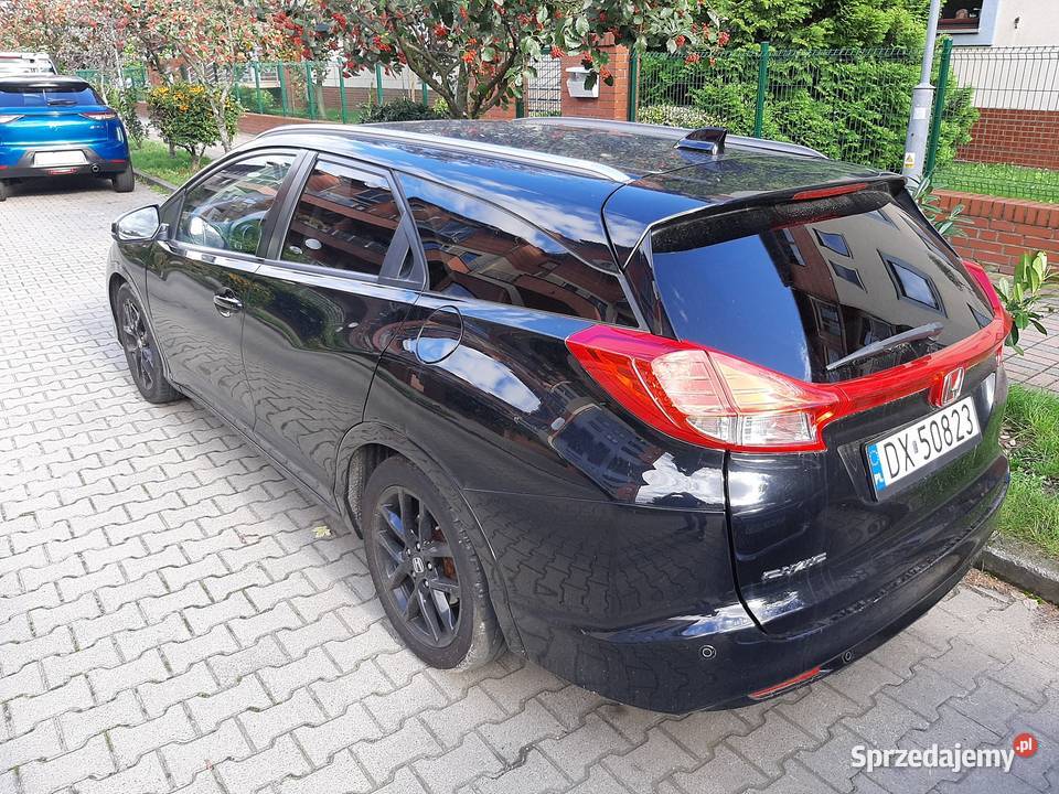 Honda Civic Tourer 2016r czarna zadbana do jazdy Wrocław sprzedam