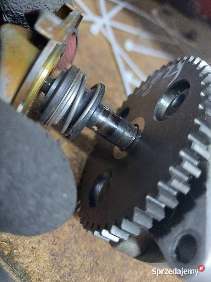 Kawasaki klr 250 pompa oleju wałek wirnik pompa Pozostałe Jelenia Góra sprzedam