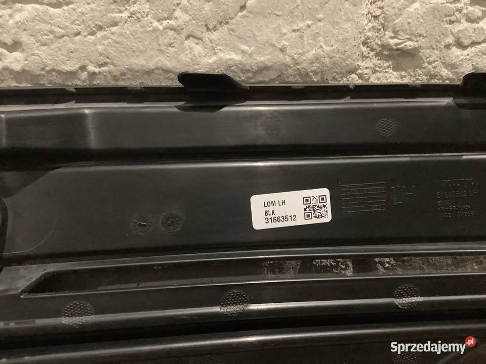 Volvo XC90 klatka atrapa zaślepka zderzaka prawa Warszawa