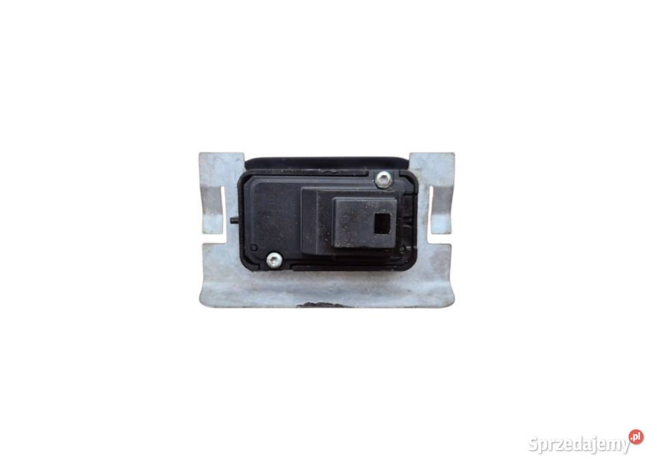PRZYCISK OTWIERANIA KLAPY BAGAŻNIKA MERCEDES Części samochodowe świętokrzyskie Działoszyce