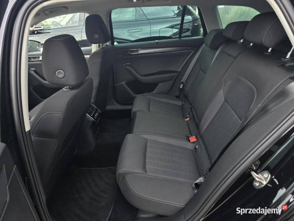 Skoda Superb 2022r FV23 BLIS Kam360