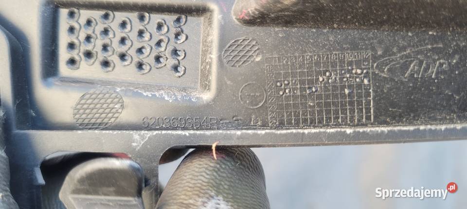 ŚLIZG WZMOCNIENIE PRZÓD LEWY PRAWY RENAULT CLIO śląskie