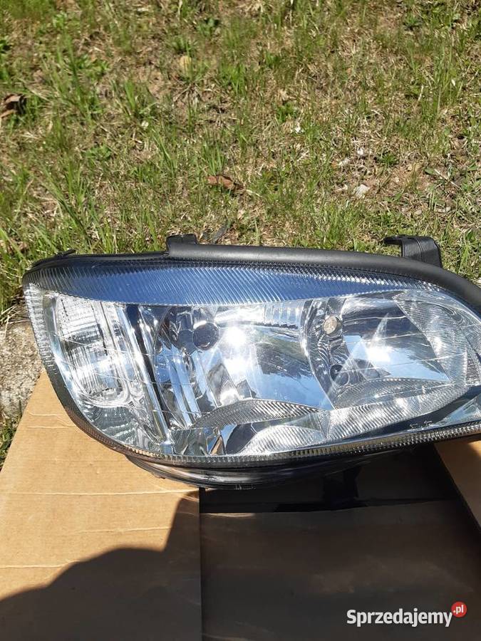 Reflektory Lampy przednie Valeo Opel Zafira A osobowe Dąbrowa Górnicza
