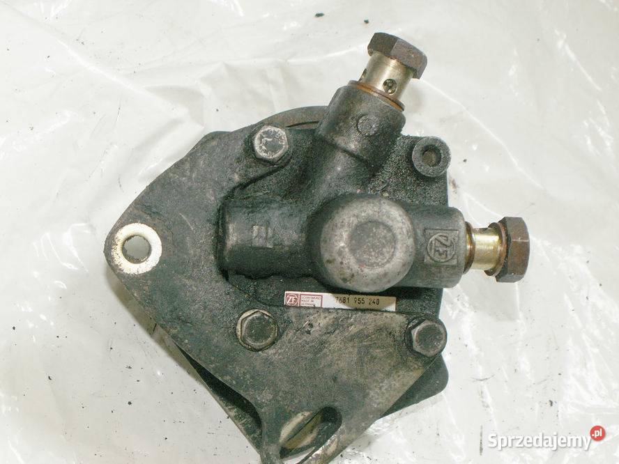 pompa wspomagania alfa 155 Siechnice