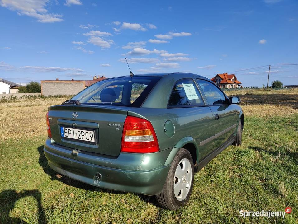 Astra G 16 8V gaz 1999r 10 lat u nas jeżdzi Astra Kamocin