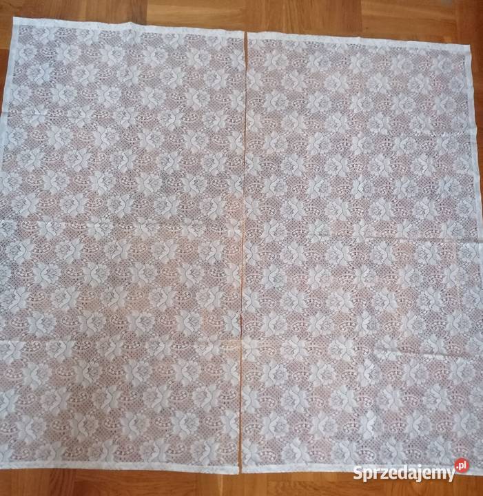 Dwie firanki w kwiatki rozmiar 106x57 każda biały Łódź sprzedam