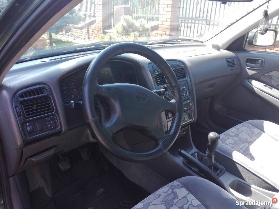 Toyota Avensis T22 lubelskie