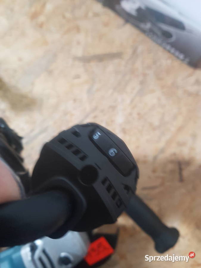 SZLIFIERKA KĄTOWA Z REGULACJĄ OBROTÓW 1600 wat Elektryczne wielkopolskie Głogowa sprzedam