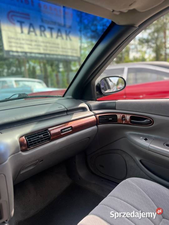 Chrysler Concorde Rok produkcji 1993 Gromada