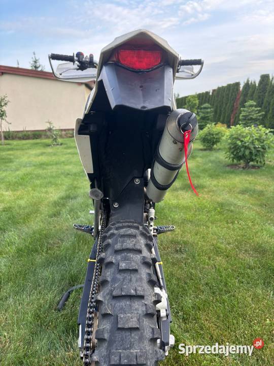 Motocykl Husqvarna Te 300 2t 2015 zarejestrowana Sędziejowice-Kolonia sprzedam