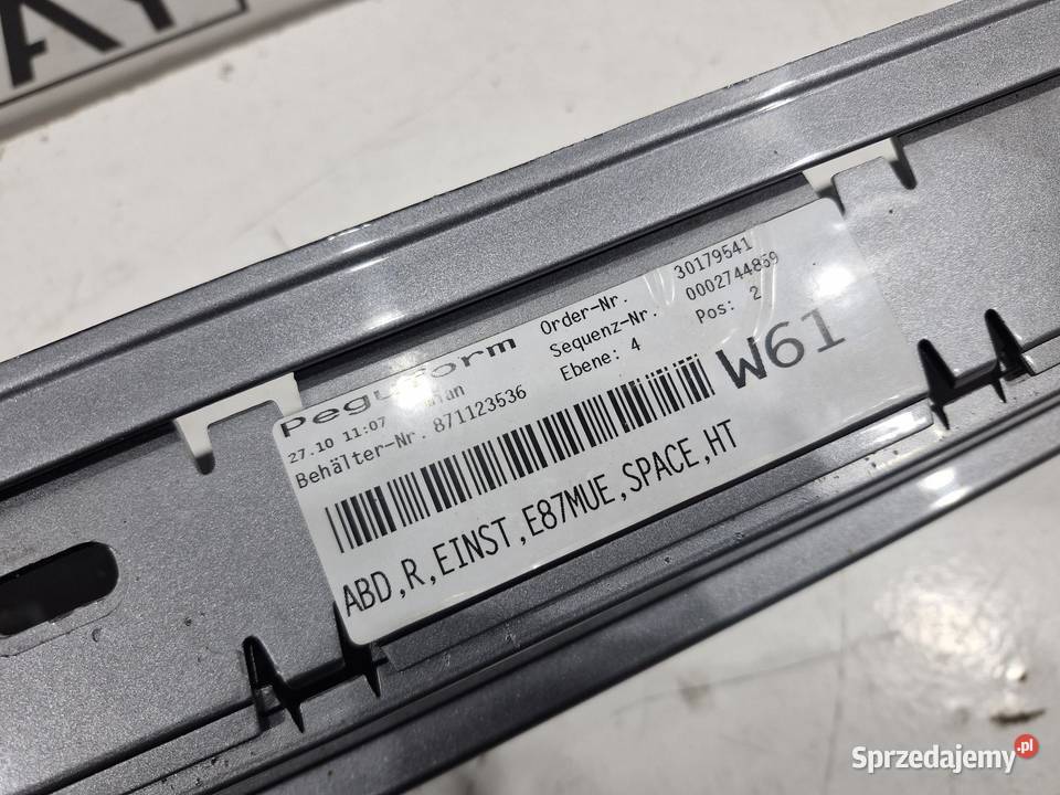 BMW E87 LISTWA NAKŁADKA PROGOWA PRAWA A52 dolnośląskie