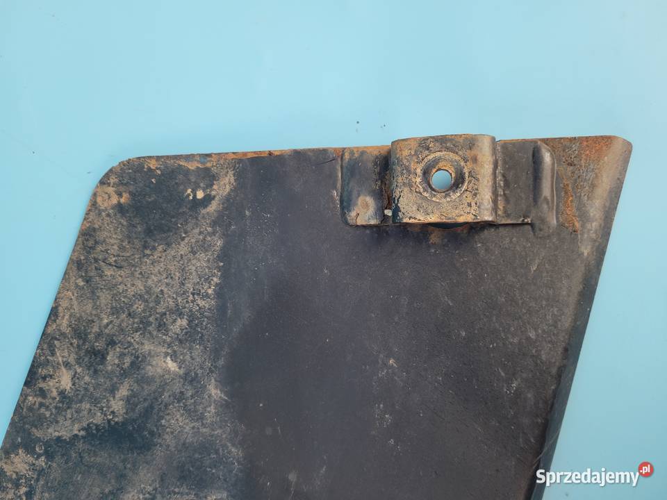 CASE IH PUMA 145 12r OSŁONA DEFLEKTOR PRAWA Kolno