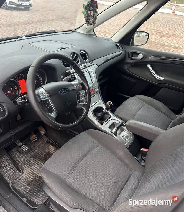 Ford Focus 20 diesel 2008r 7 osób 140KM Strzegocice sprzedam