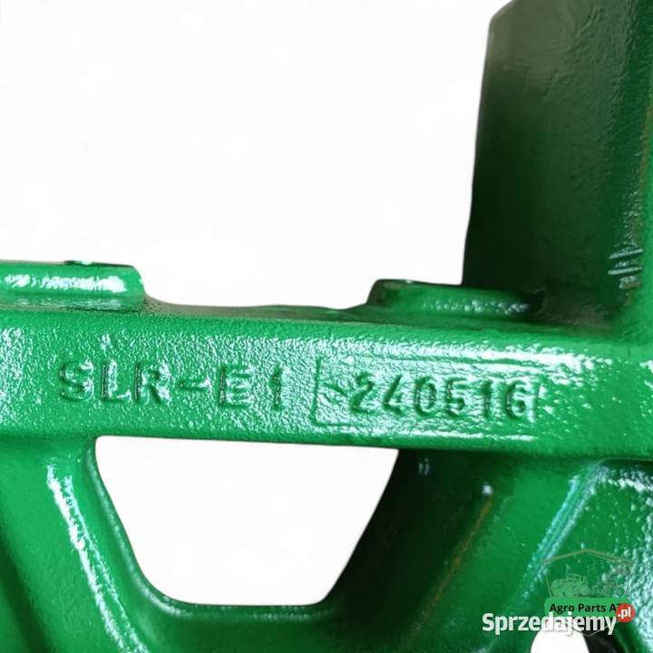 Wspornik przedniej osi L213733 John Deere 6155R Ciechanowiec