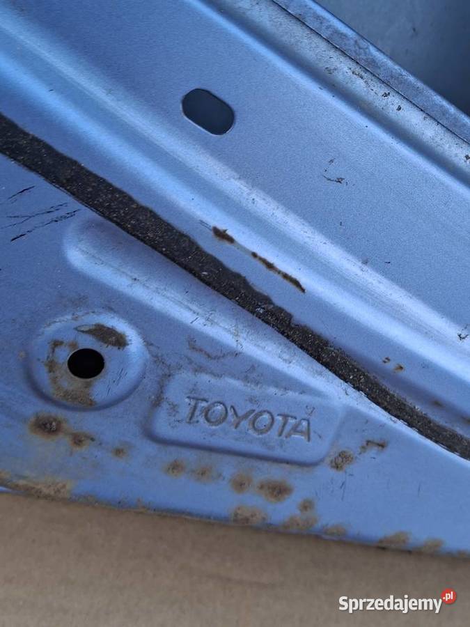 TOYOTA AVENSIS VERSO DRZWI LEWY PRZÓD LEWE Bieleń