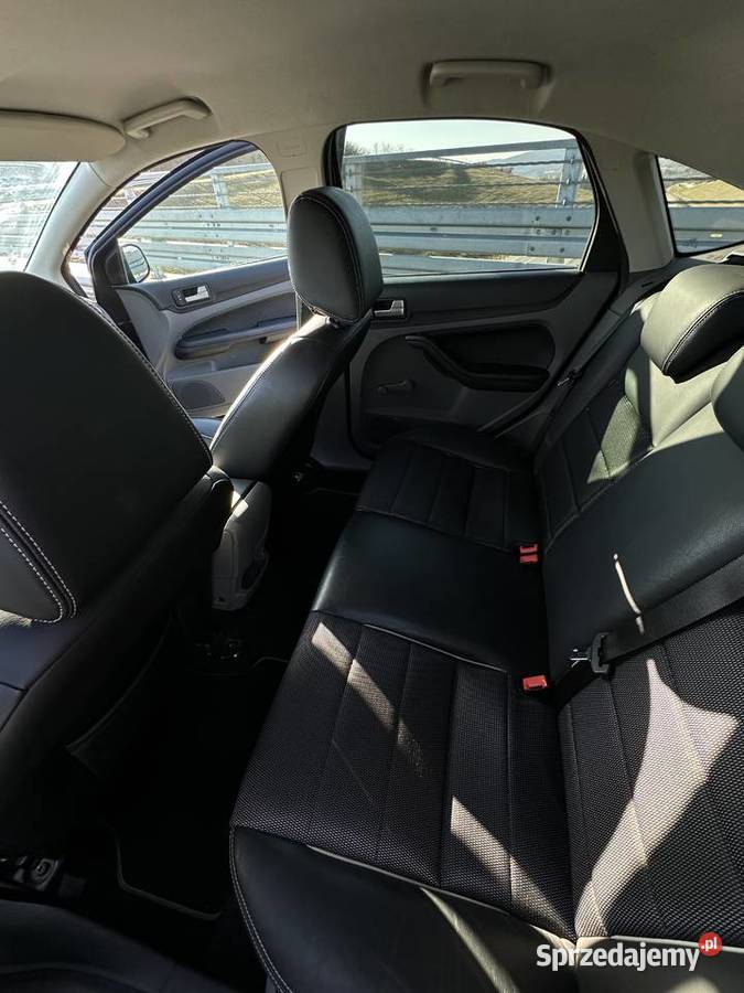 Ford Focus mk2 Black Magic 2009 16 benzyna nieuszkodzony Rzeszów sprzedam