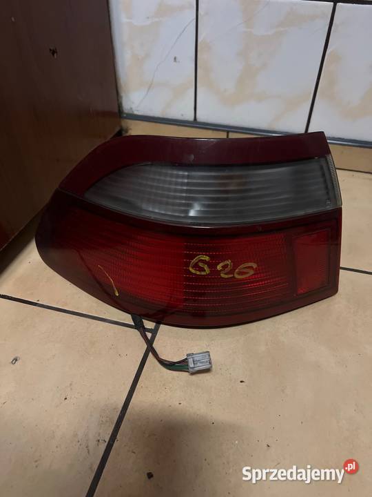 Lampa tyl lewa mazda 626 Margonin