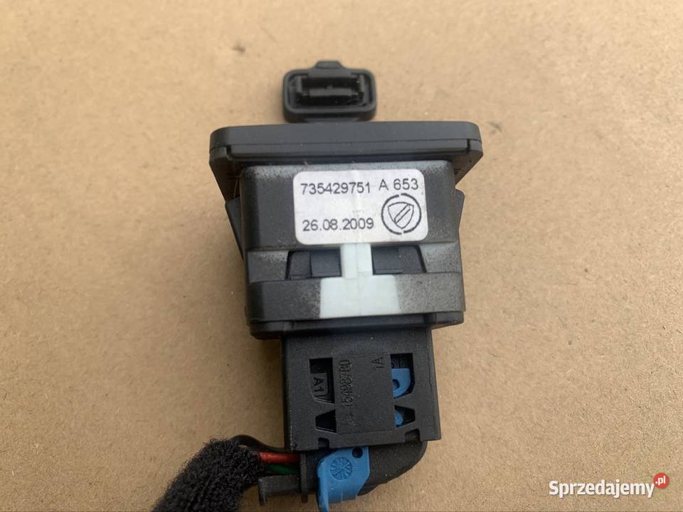 735429751 gniazdo usb fiat grande Punto III 3 Motoryzacja Szczecin