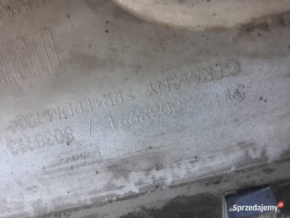 BMW X1 E84 MPAKIET DYFUZOR SPOILER ZDERZAKA TYŁ Międzychód