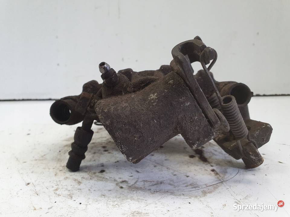 Toyota Yaris III TYLNY ZACISK HAMULCOWY prawy lubelskie Rudka