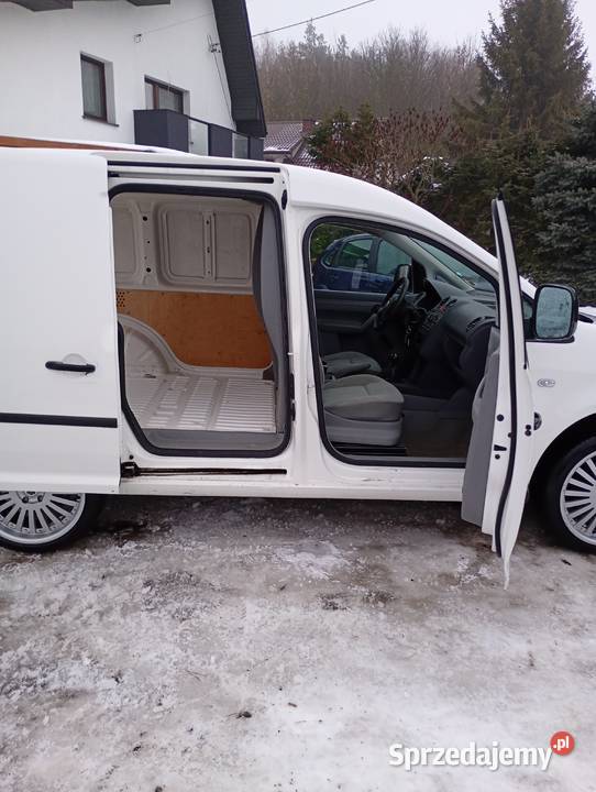 Volkswagen caddy Przebieg 176009 20sdi Moźliwa furgon sprzedam